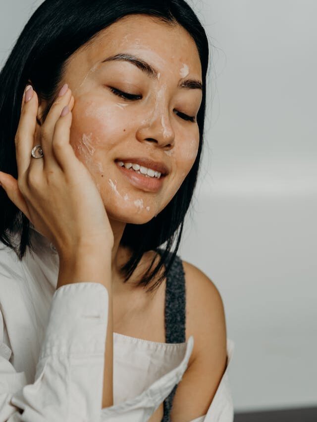 The 8 Importance Of Moisturizing