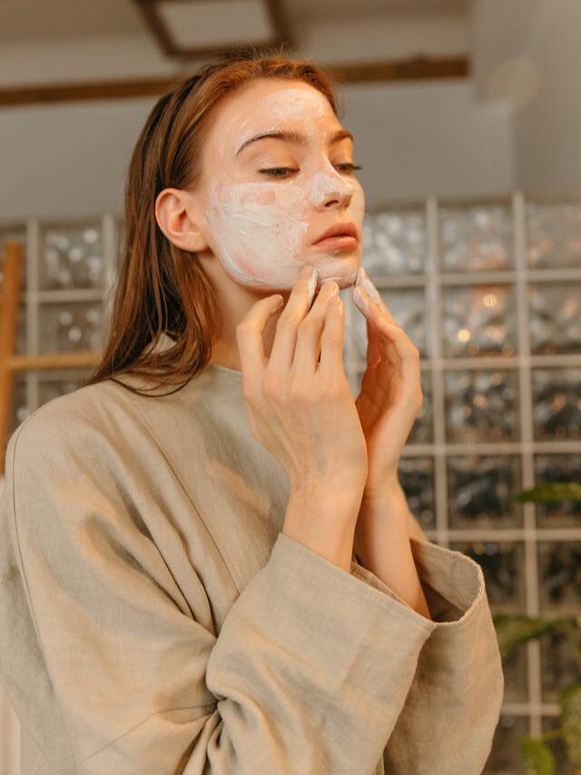 8 Beauty And Skincare Hacks That Actually Work